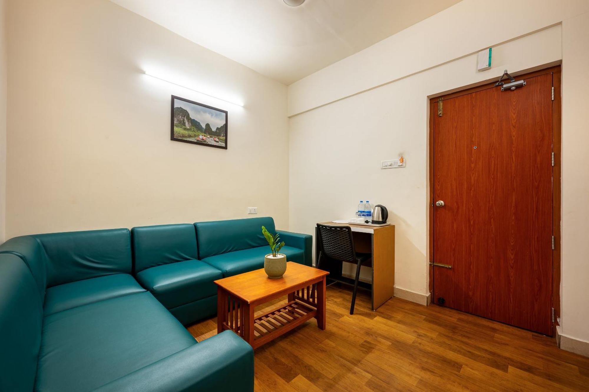 Cj Grande By Jesway Hotels & Resorts Kochi Buitenkant foto