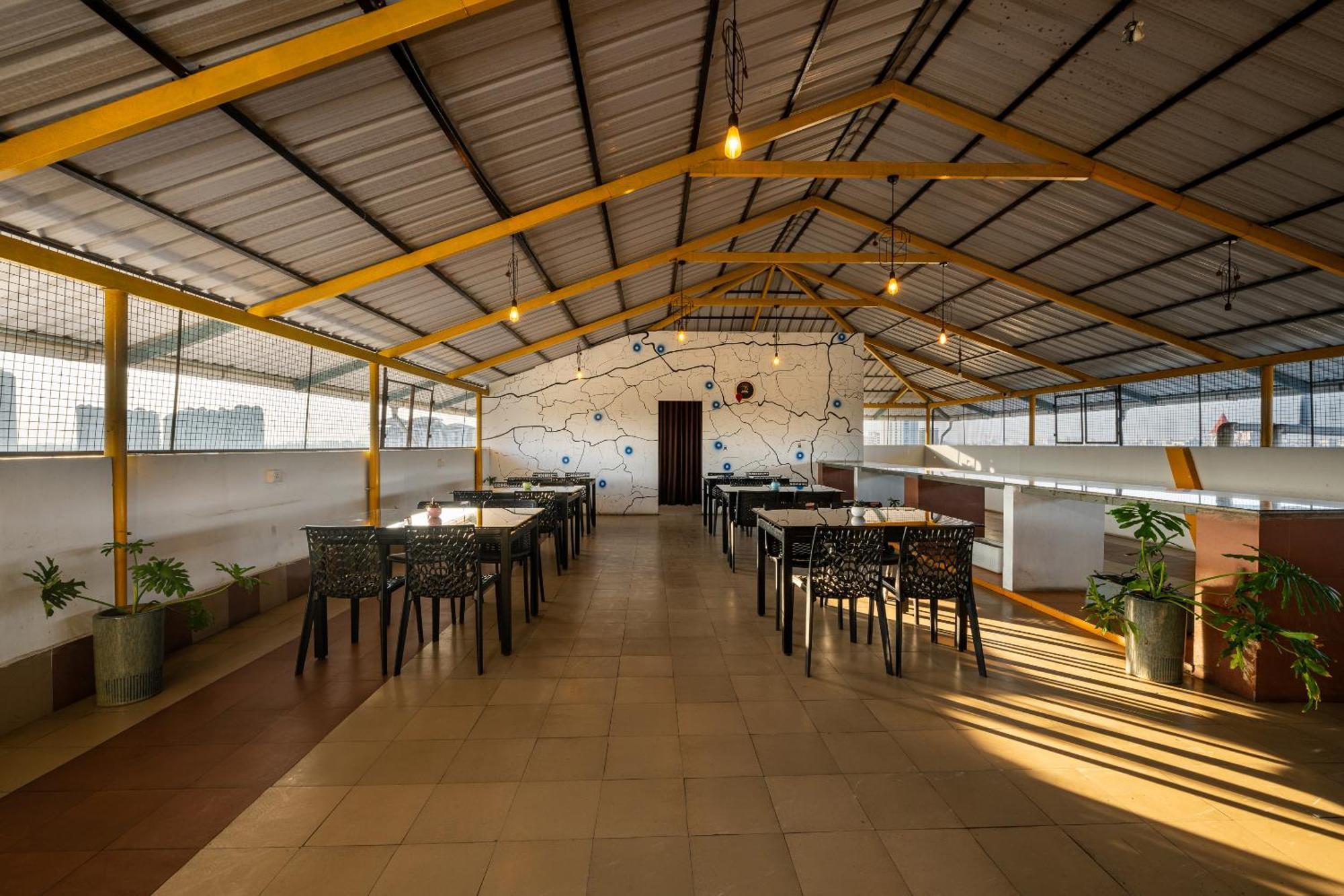 Cj Grande By Jesway Hotels & Resorts Kochi Buitenkant foto